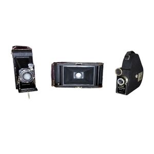 Vintage camera set Kodak Vintage Cameras in Black and Silver